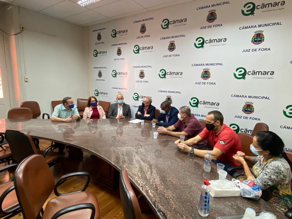 Ato na Câmara 15.7 reunião